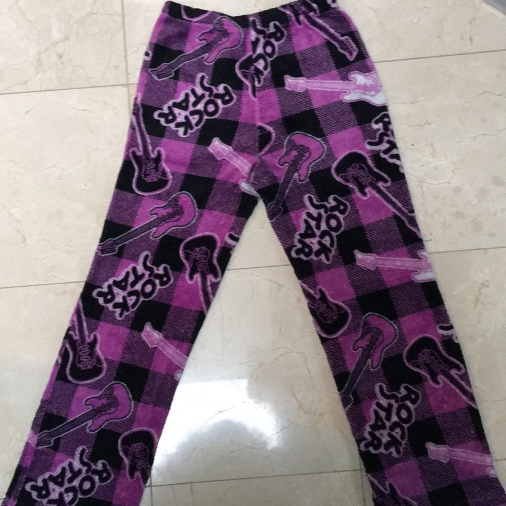 Pretty purple rockstar on pants